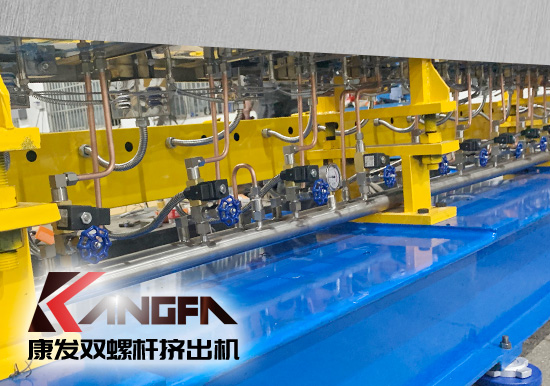 康發(fā)雙螺桿擠出機，砥礪前行！祝賀中國珠峰測量登山隊成功登頂珠峰，再創(chuàng)歷史！